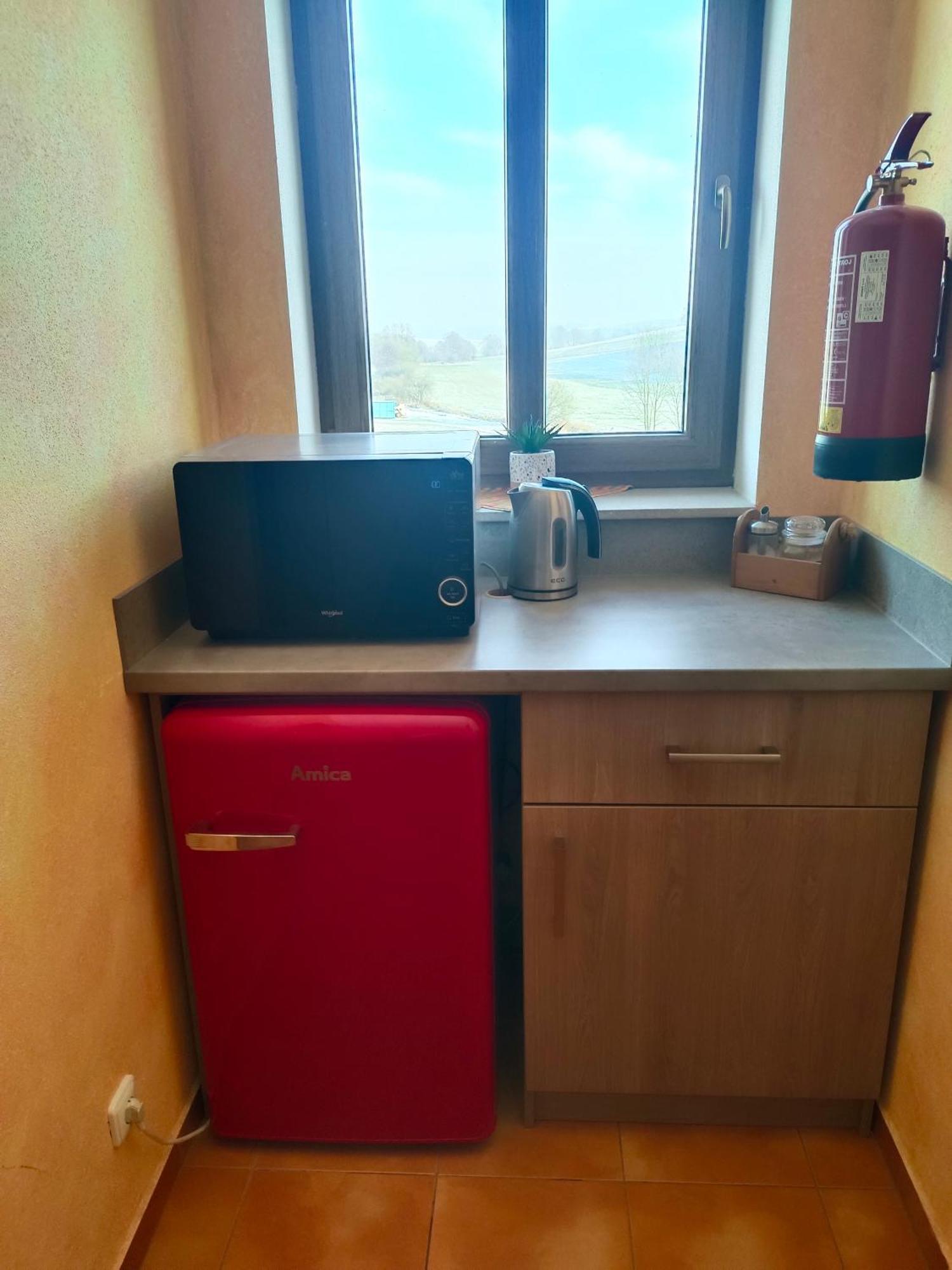 Podvesky Mlyn Hotell Tlumacov Exteriör bild